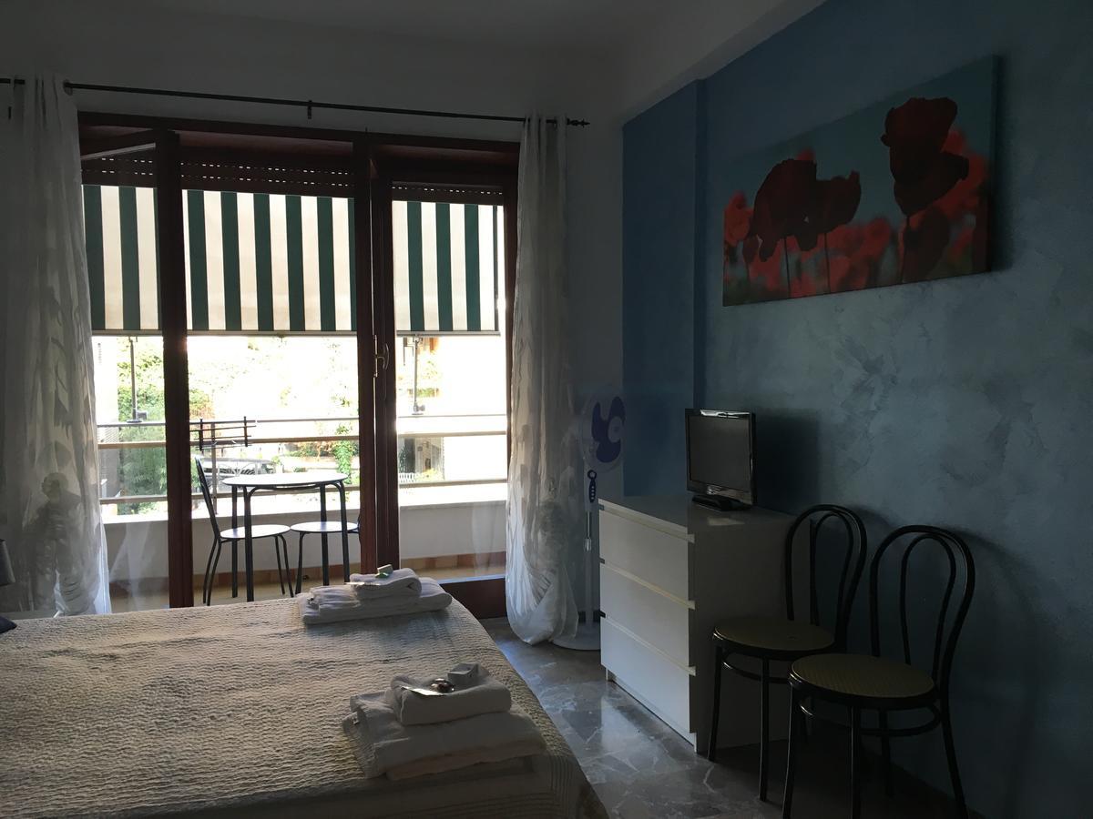 Bed Rooms โรม ภายนอก รูปภาพ