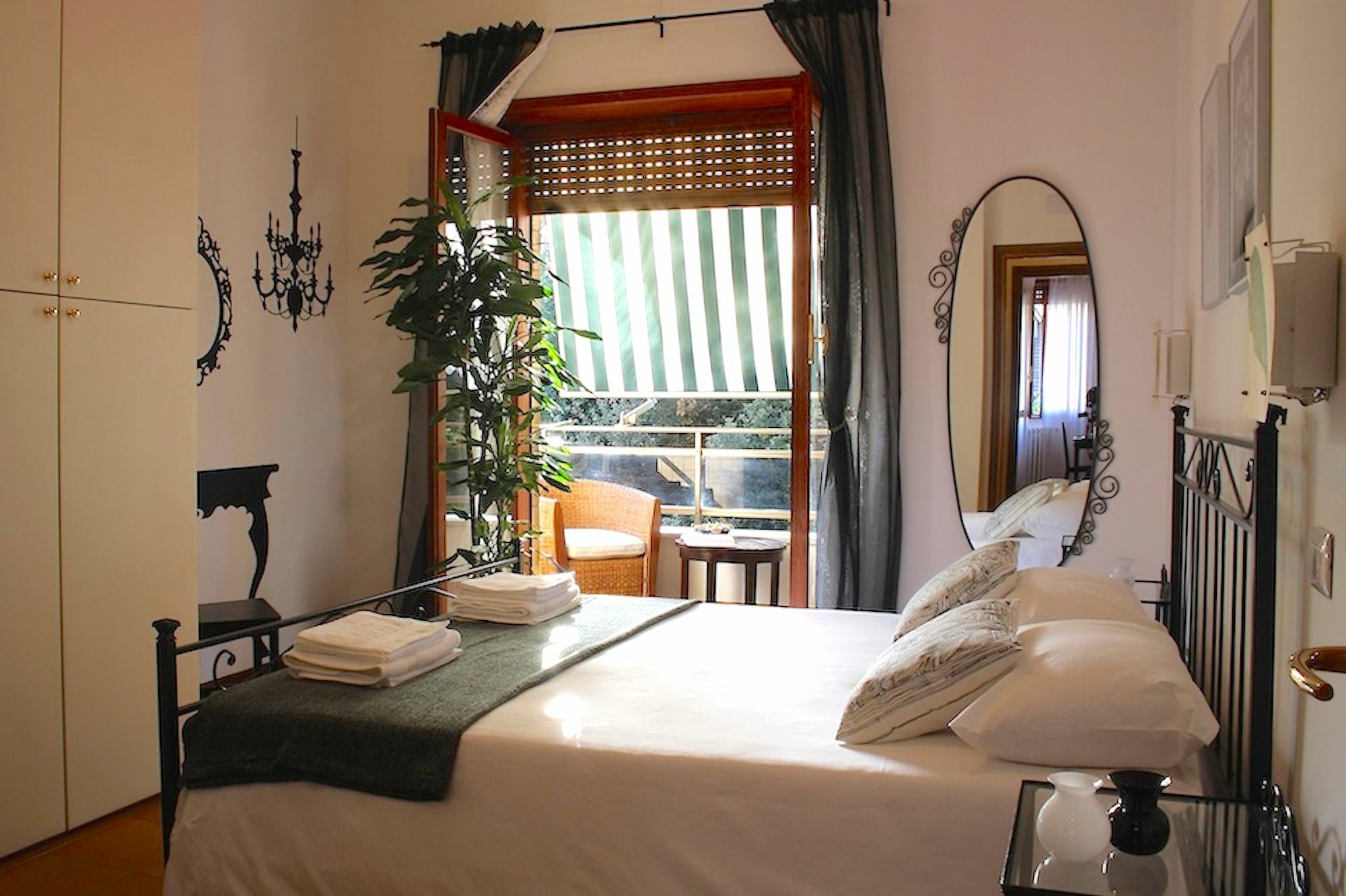 Bed Rooms โรม ภายนอก รูปภาพ